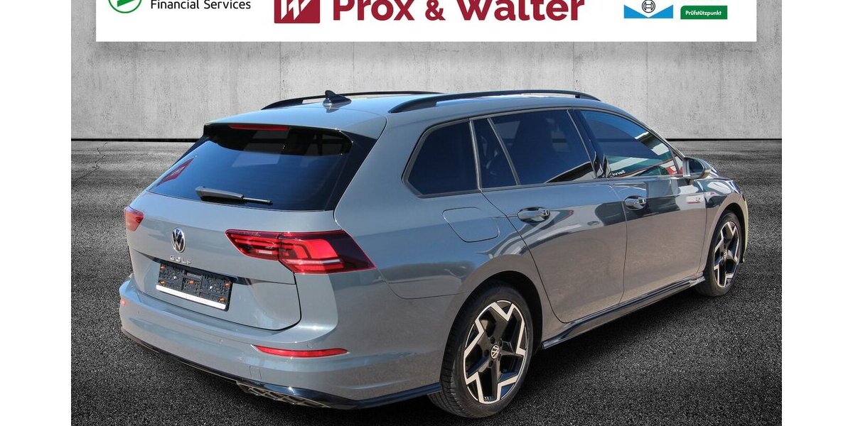 VW Golf VIII Variant 1.5 TSI R-Line LED+KAMERA+ACC 38.673 km 26.900 &euro; Hagenow 19230