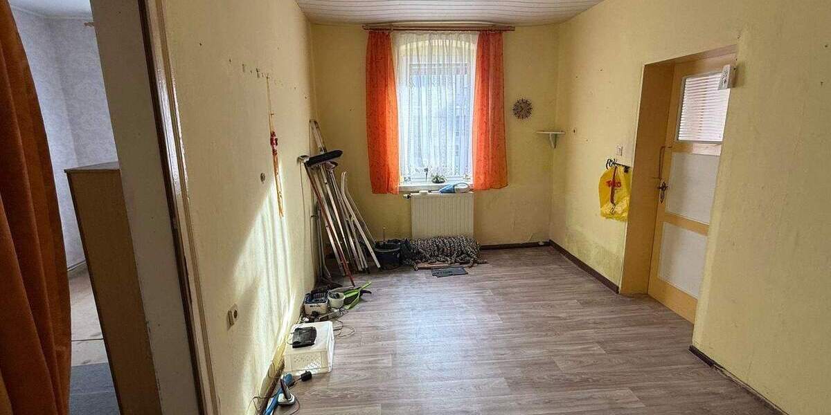 Mehrfamilienhaus, Wohnhaus Weißwasser/O.L. O.L. - 149.000&euro; | Angebot:25665385