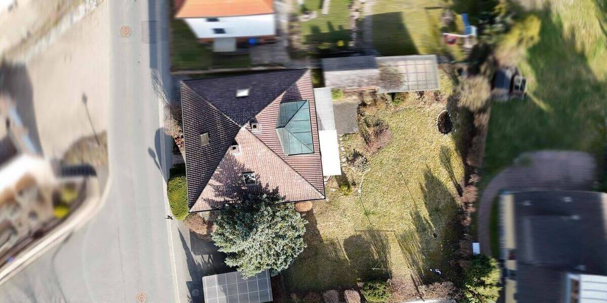 Mehrfamilienhaus, Wohnhaus Kulmbach Ziegelhütten - 8 Zimmer, 175 m&sup2;, 179.000&euro; | Angebot:26346500