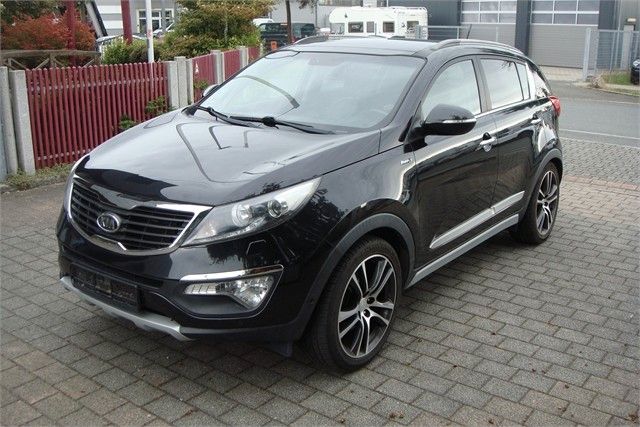 Kia Sportage 84.000 km 13.900 € Fürth 90763