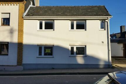 Haus Grafschaft - 125.000&euro; | Angebot:26270276