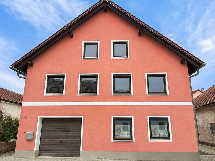 Haus zum Kaufen in Pilsting 399.000 € 199.03 m²