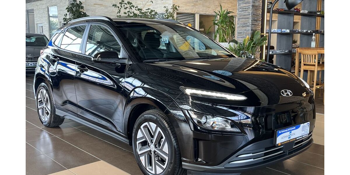 Hyundai KONA 12.150 km 16.400 &euro; Eitorf 53783