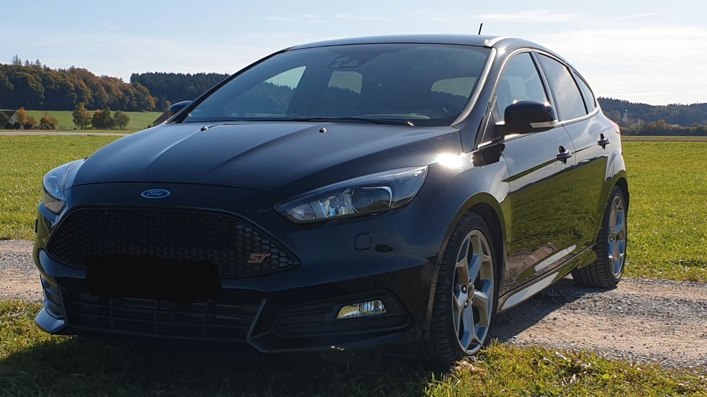 Ford Focus 38.000 km 19.900 &euro; Mindelheim 87719
