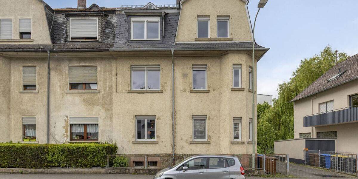 Mehrfamilienhaus, Wohnhaus Wetzlar - 9 Zimmer, 224 m&sup2;, 427.000&euro; | Angebot:26796011
