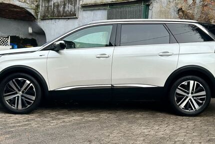 Peugeot 5008 101.000 km 20.500 &euro; Saarbrücken 66117