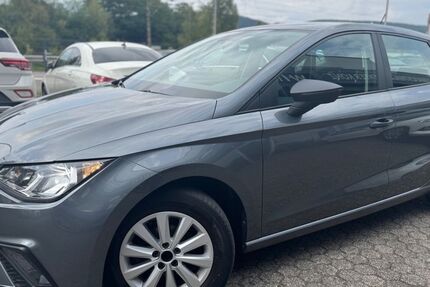 Seat Ibiza 94.000 km 9.790 &euro; Konz 54329