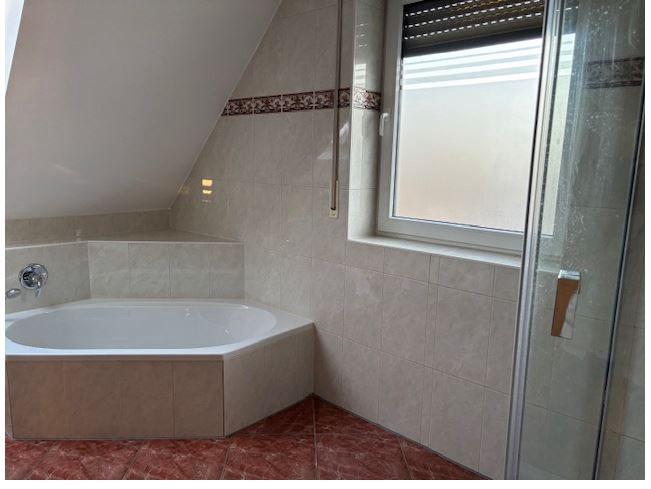 Etagenwohnung Burg (Spreewald) - 4 Zimmer, 95 m&sup2;, 1.532&euro; | Angebot:24745645