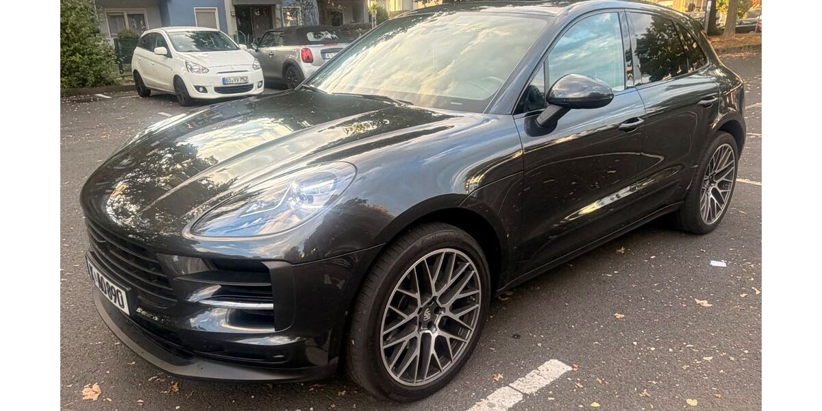 Porsche Macan 108.500 km 49.600 &euro; Köln-Ensen 51149