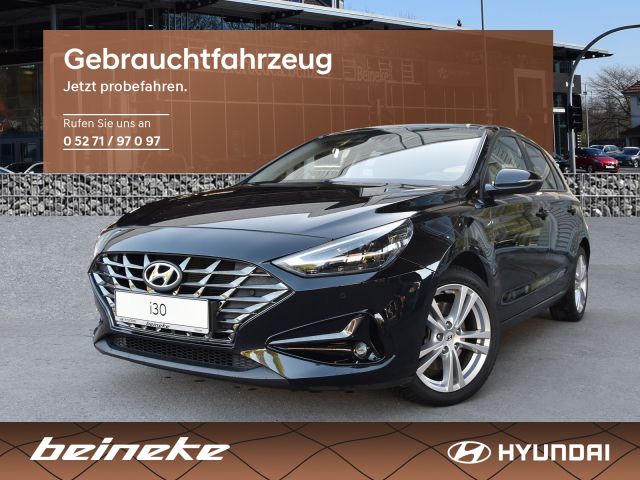 Hyundai i30 28.655 km 15.950 € Höxter 37671