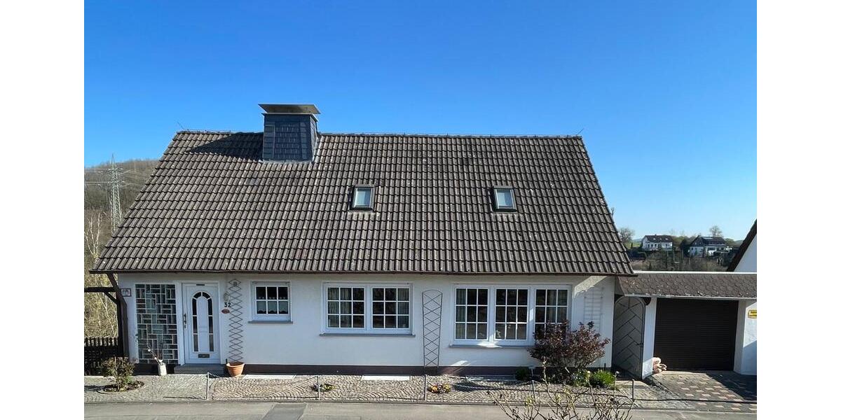 Renovierungsbedürftiges Einfamilienwohnhaus mit Einliegerwohnung zimmer