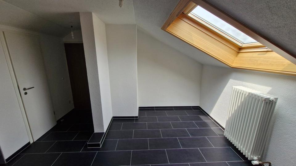 Dachgeschoßwohnung Stuttgart Stuttgart-West - 2.5 Zimmer, 42 m&sup2;, 250.000&euro; | Angebot:26089209