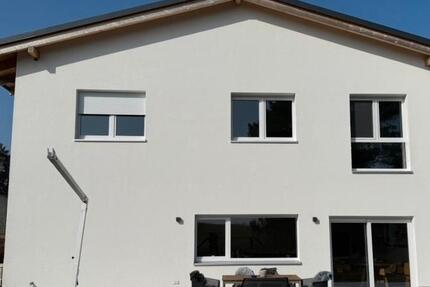 Haus Beeskow - 4.5 Zimmer, 140 m&sup2;, 475.000&euro; | Angebot:25045651
