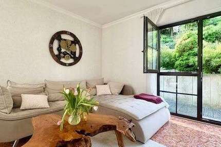 Haus zum Kaufen in Wächtersbach 721.000 € 230.3 m² 8 zimmer