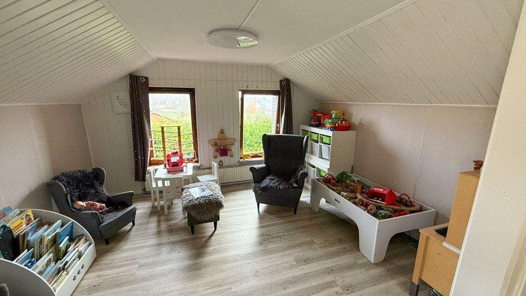 Einfamilienhaus Oeversee Munkwolstrup - 7 Zimmer, 180 m&sup2;, 259.000&euro; | Angebot:25194517