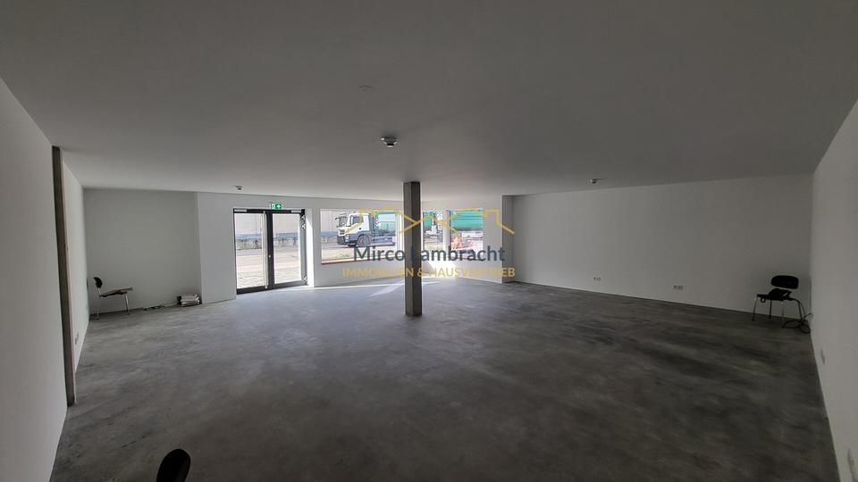 Gewerbeobjekt Breisach am Rhein - 2.450&euro; | Angebot:25245140