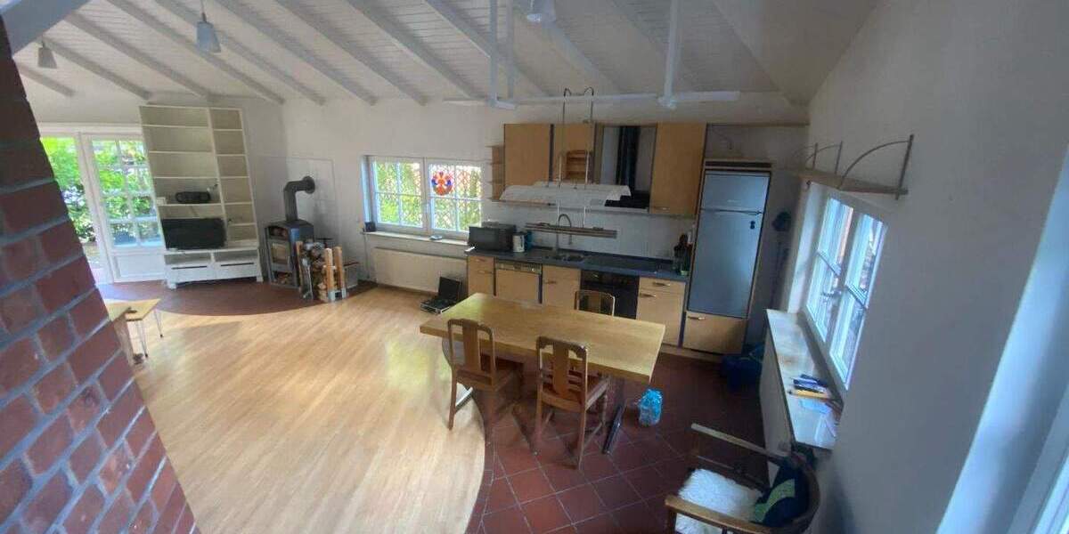 Etagenwohnung Uelzen - 1 Zimmer, 200 m&sup2;, 295.000&euro; | Angebot:25796114