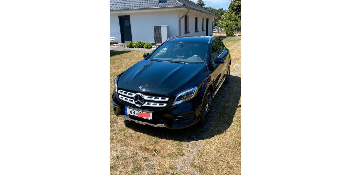 Mercedes-Benz GLA 200 118.000 km 18.000 &euro; ZINGST 18374