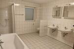 Doppelhaushälfte Vilseck - 9 Zimmer, 138 m&sup2;, 280.000&euro; | Angebot:27110725