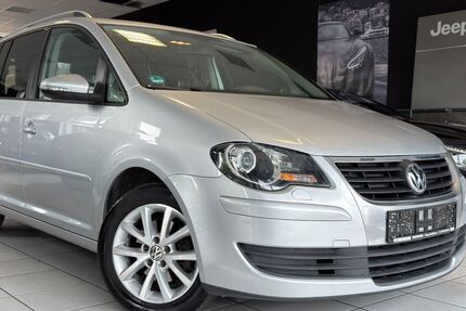 VW Touran 220.000 km 5.990 &euro; Estenfeld 97230