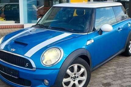 Mini Cooper S 209.000 km 1.950 &euro; Lübbenau 03222