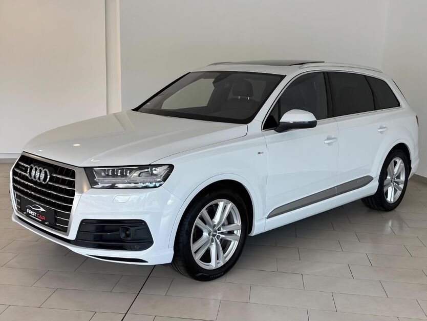 Audi Q7 148.000 km 36.990 € Hamburg 22043
