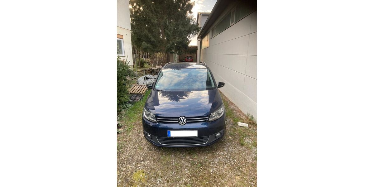 VW Touran 167.386 km 6.000 &euro; Knittlingen 75438