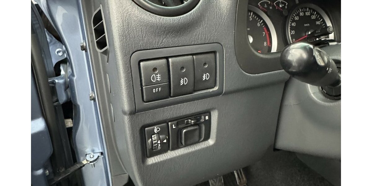 Suzuki Jimny FJ Lim. 1.3 AHK Sitzheizung Klimaanlage 84.150 km 14.520 &euro; Lich 35423