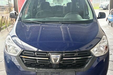 Dacia Lodgy 54.300 km 10.999 € Speyer 67346