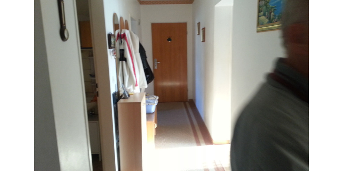 Erdgeschoßwohnung Borken (Hessen) - 4 Zimmer, 89 m&sup2;, 500&euro; | Angebot:26068769