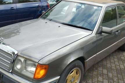 Mercedes-Benz 200 222.000 km 3.850 &euro; Milower Land 14715