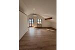 Dachgeschoßwohnung Schöllnach - 2 Zimmer, 60 m&sup2;, 600&euro; | Angebot:26465622