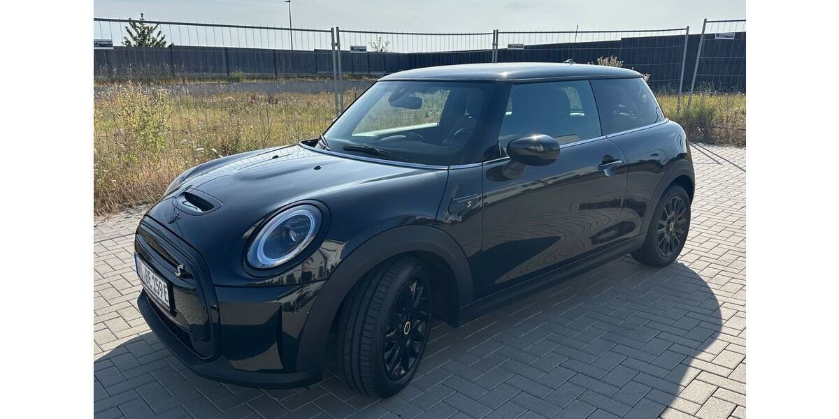 Mini Cooper SE 27.750 km 18.790 &euro; Wiesbaden - Nordenstadt 65205