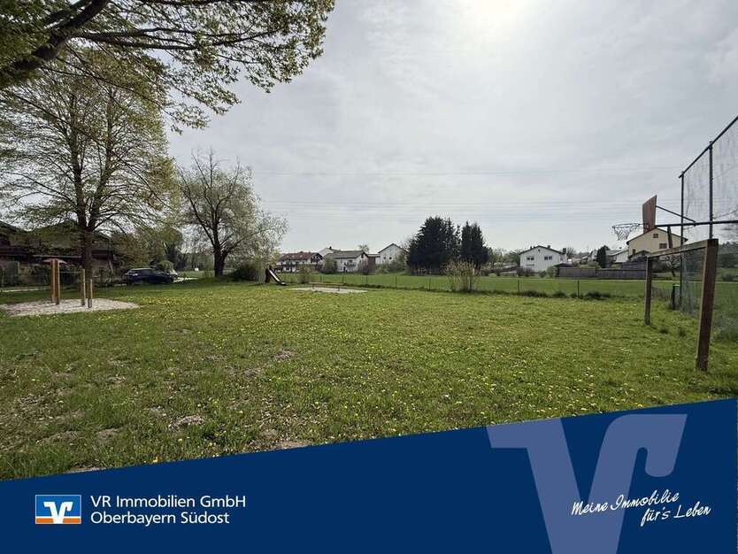 Grundstück zu verkaufen in Polling 689.000 € 2639 m²