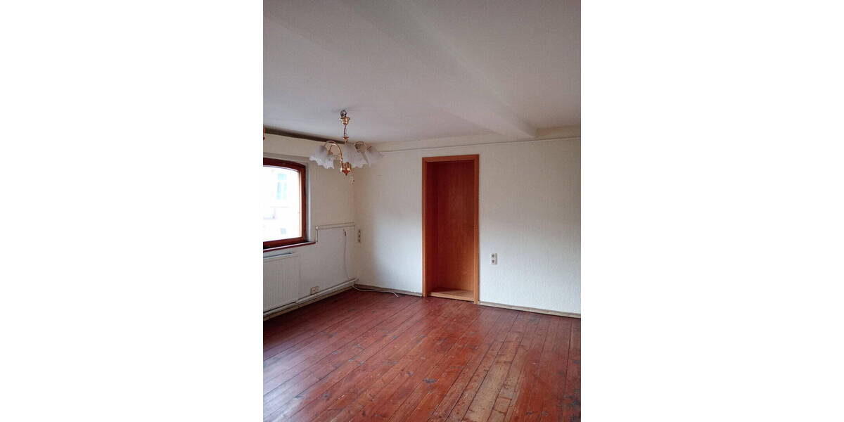 Bauernhaus, Landhaus Urbach - 1 Zimmer, 170 m&sup2;, 90.000&euro; | Angebot:25994798