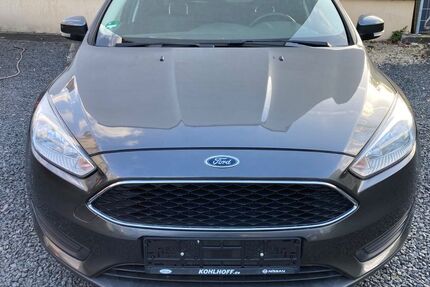 Ford Focus 48.400 km 8.900 &euro; Hanau 63450