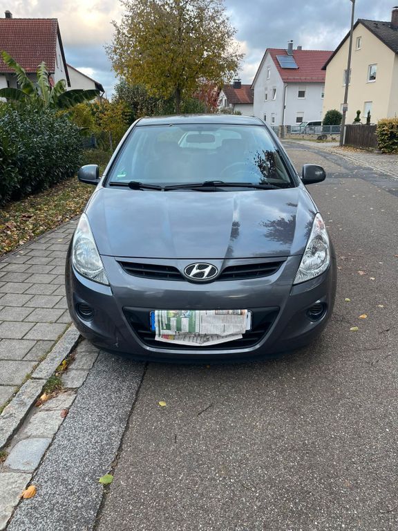 Hyundai i20 145.000 km 2.950 € Berg bei Neumarkt 92348