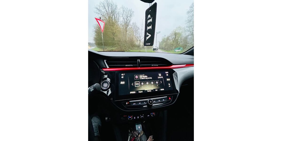 Opel Corsa 63.000 km 14.500 &euro; Offenburg 77654