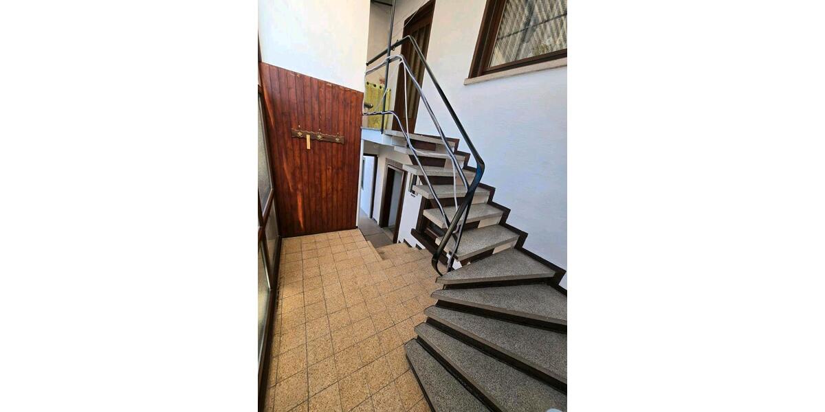 Reihenhaus Östringen - 5 Zimmer, 100 m&sup2;, 300.000&euro; | Angebot:26976415