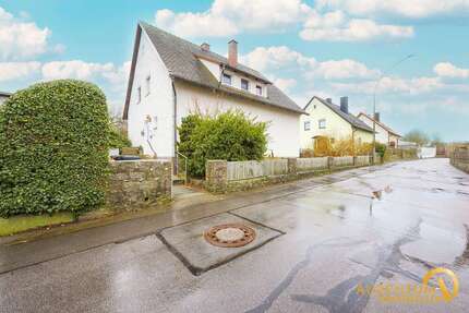 Haus zum Kaufen in Roding 299.000 € 142.09 m²