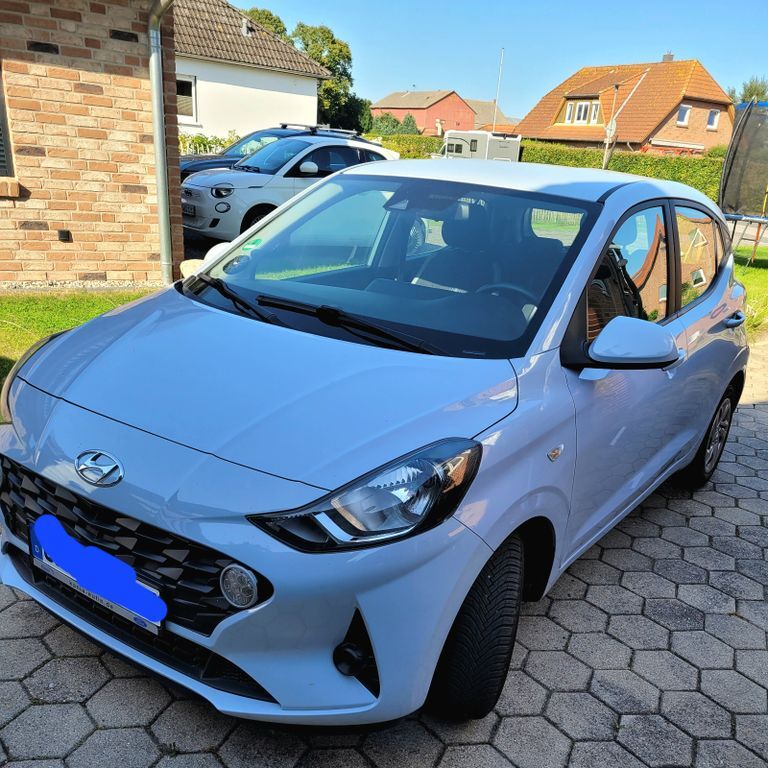i10