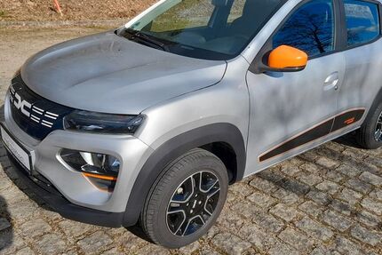 Dacia Spring 9.900 km 12.950 &euro; Nabburg 92507