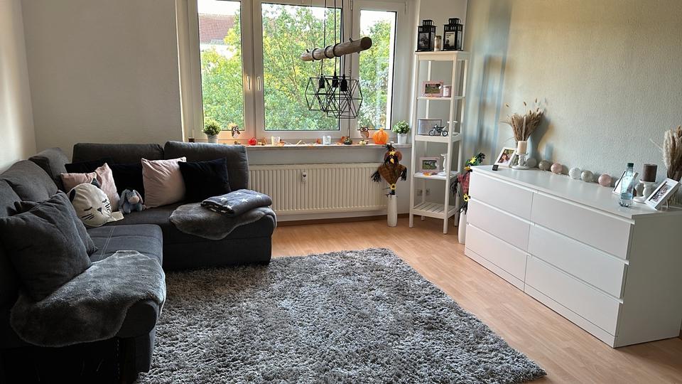 Etagenwohnung Bürgel - 3 Zimmer, 60 m&sup2;, 560&euro; | Angebot:26325960