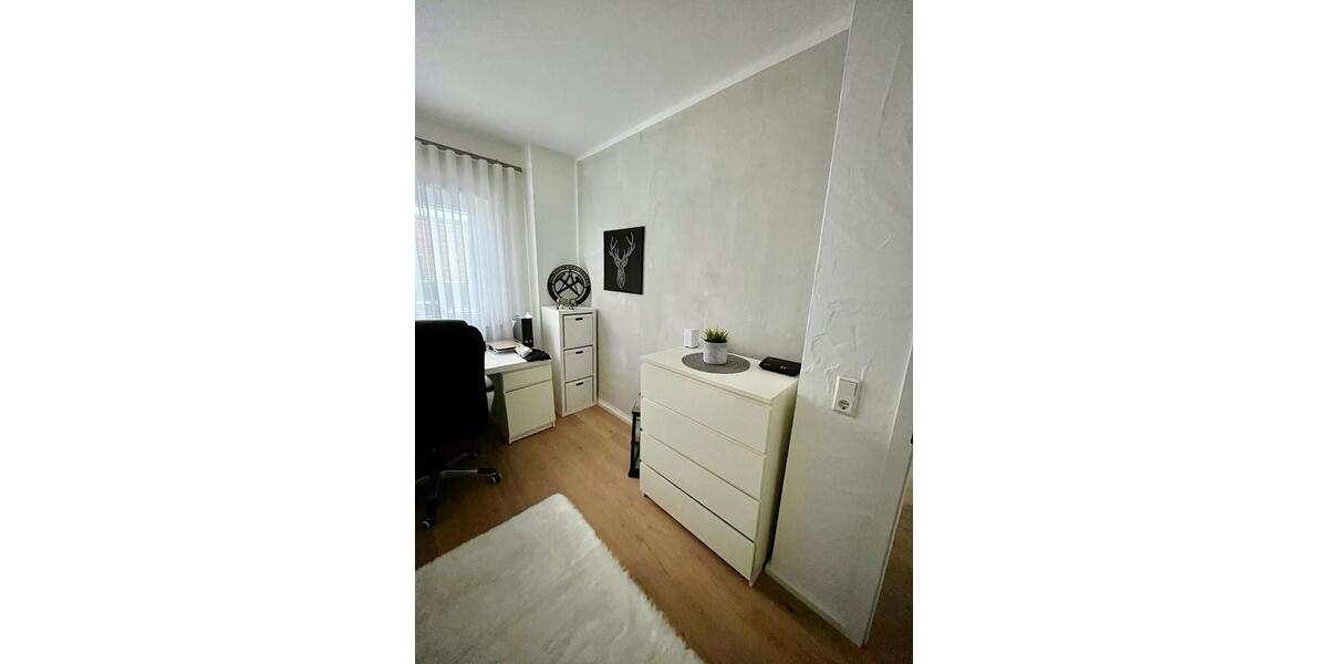 Bungalow Kirn - 4 Zimmer, 125 m&sup2;, 1.550&euro; | Angebot:25980400