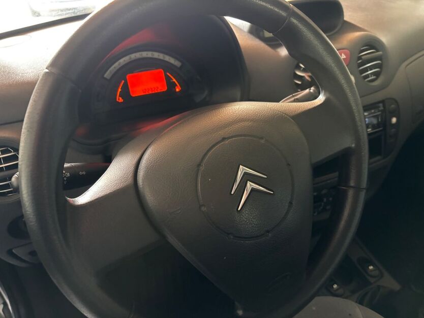 Citroen C3 122.000 km 2.500 € Gaggenau 76571