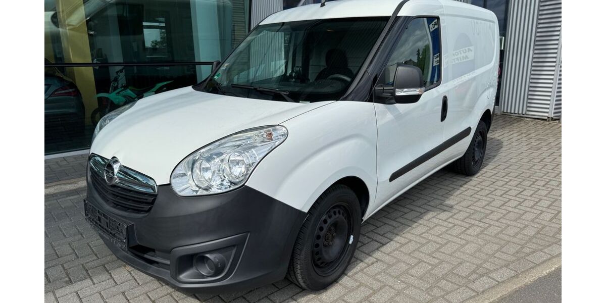 Opel Combo 108.426 km 6.999 &euro; Niestetatal 34266