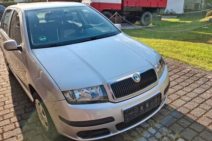 Skoda Fabia 138.691 km 2.500 &euro; Burgwalde 37318