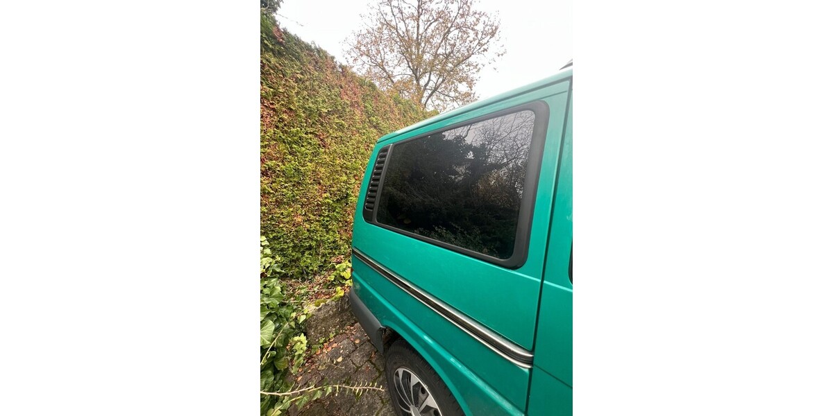 VW T 4 141.000 km 8.500 &euro; Reutlingen 72764