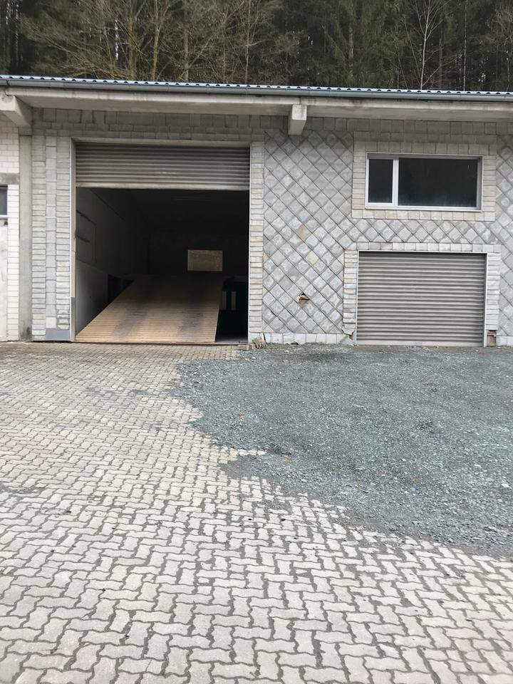 Halle Lager Werkstatt Garage