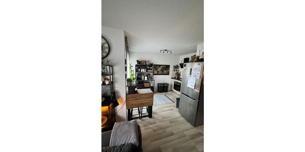 Eigentumswohnung mit Tiefgaragenstellplatz in Troisdorf-Hütte 2 zimmer